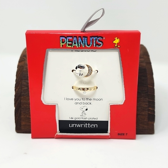 Unwritten Jewelry Unwritten Peanuts Twotone Crystal Snoopy I Love You To The Moon Back Rings